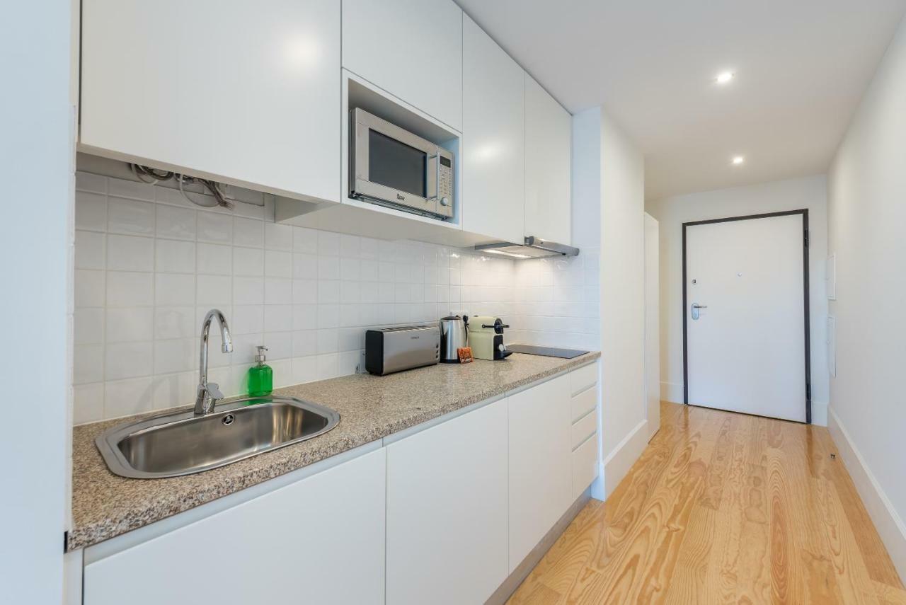 Guestready - Starry Night Balcony Apartment Porto Bagian luar foto