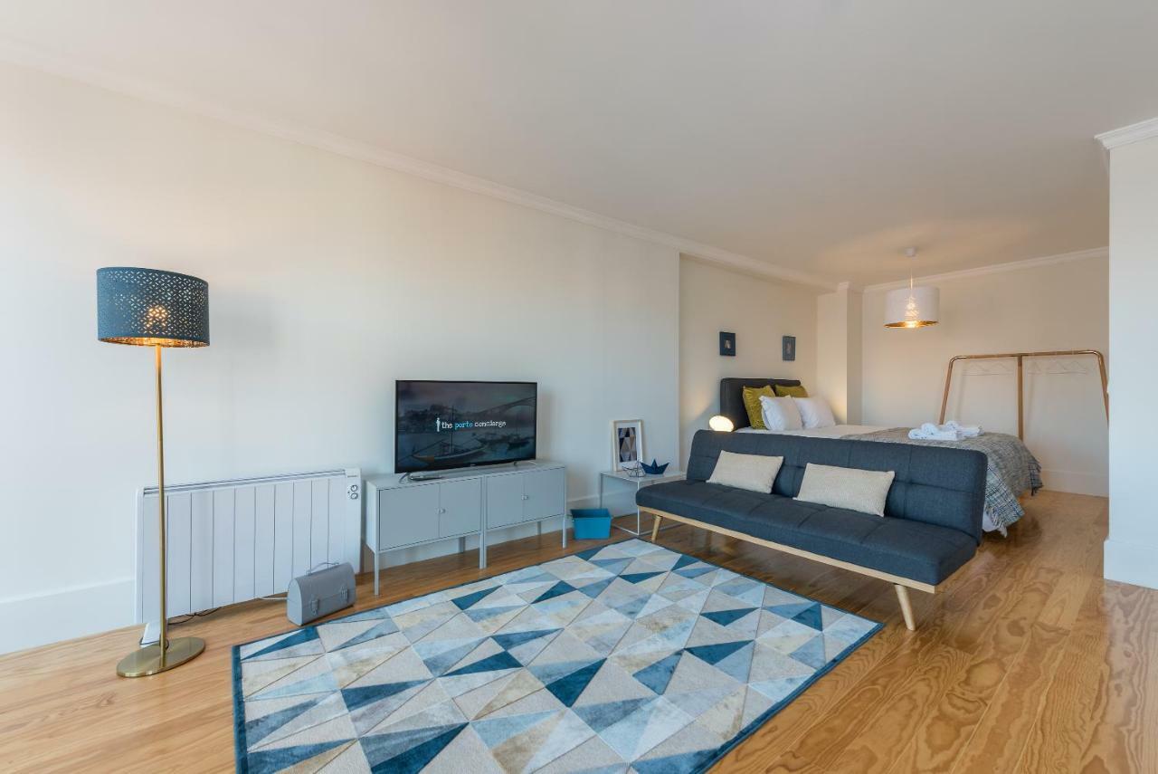 Guestready - Starry Night Balcony Apartment Porto Bagian luar foto