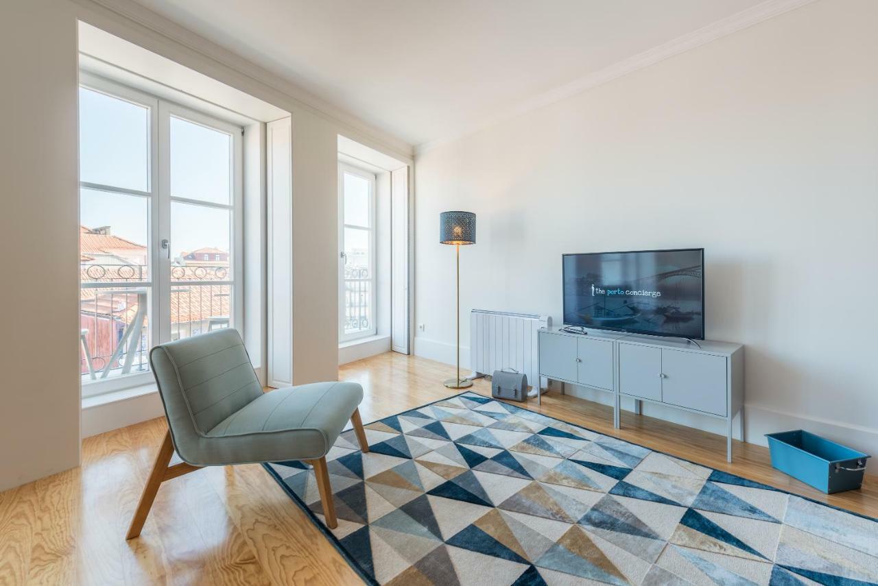 Guestready - Starry Night Balcony Apartment Porto Bagian luar foto