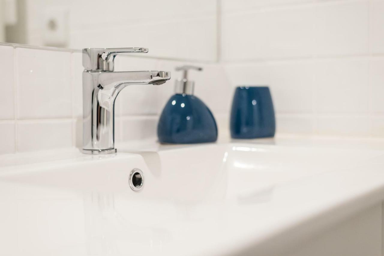 Guestready - Starry Night Balcony Apartment Porto Bagian luar foto